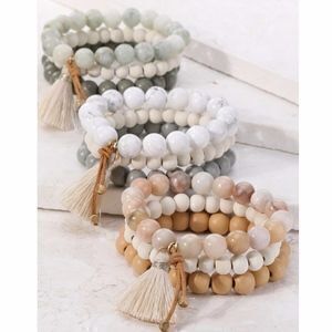 FUN WITH TASSELS Bead Bracelet Set - 3 colors